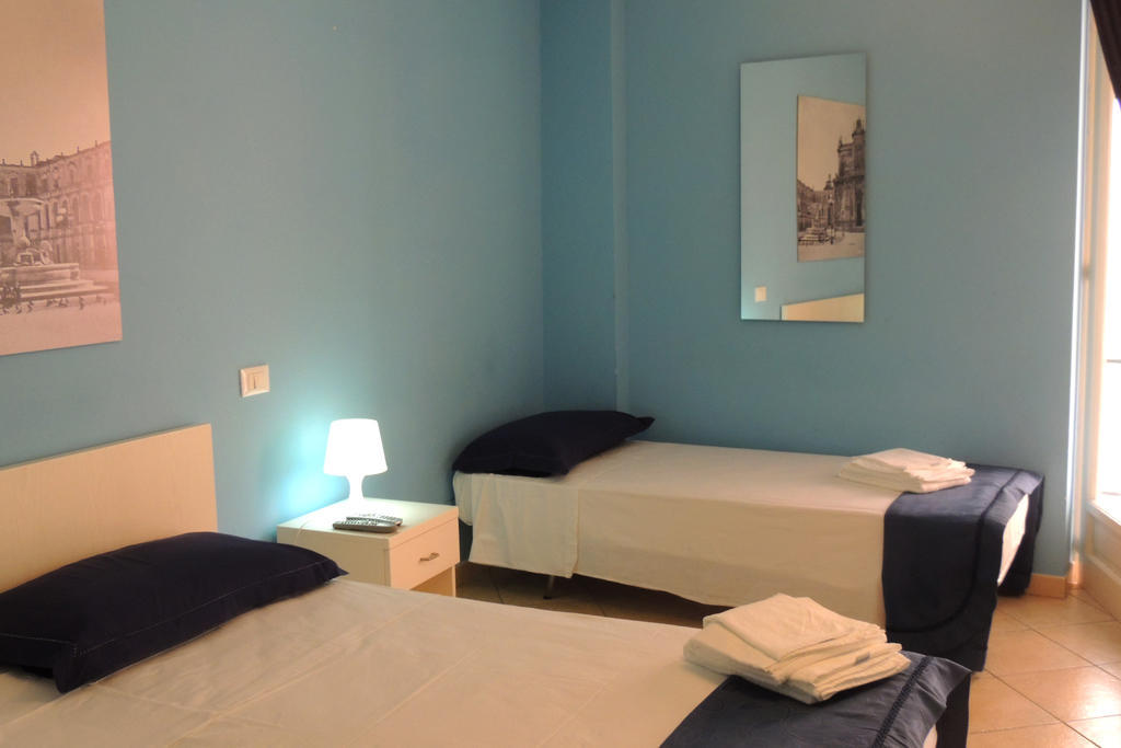 Barocco.Oberdan Bed and Breakfast Λέτσε Δωμάτιο φωτογραφία