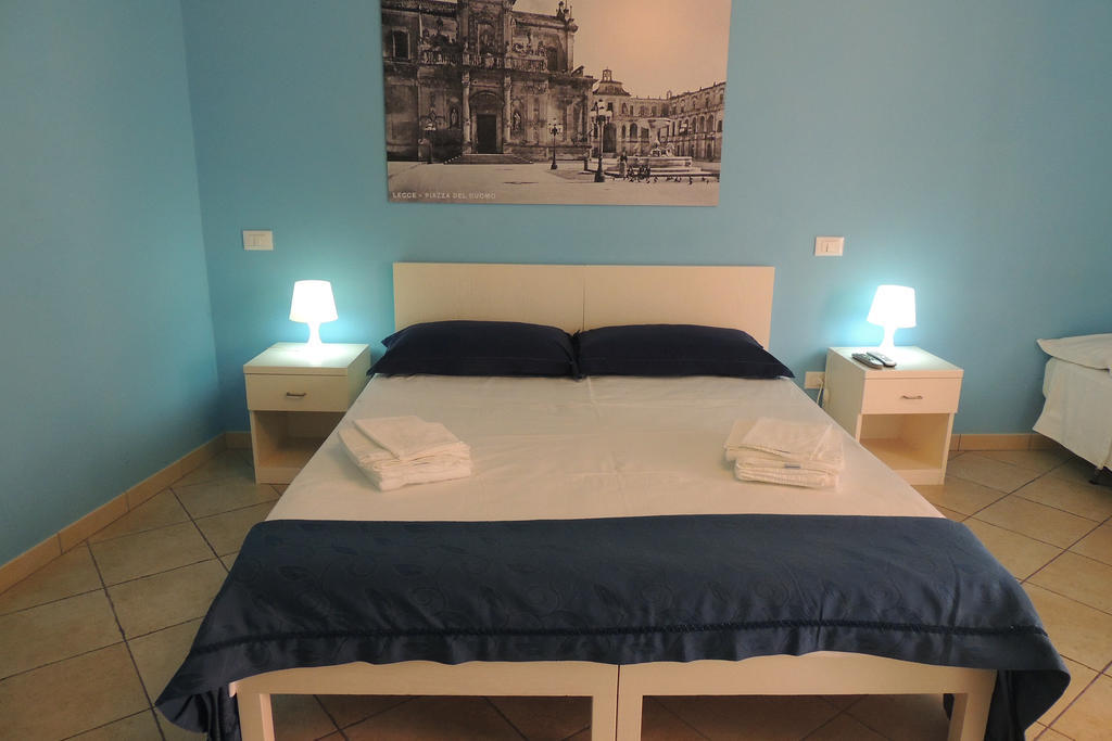 Barocco.Oberdan Bed and Breakfast Λέτσε Δωμάτιο φωτογραφία
