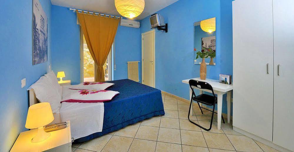 Barocco.Oberdan Bed and Breakfast Λέτσε Εξωτερικό φωτογραφία