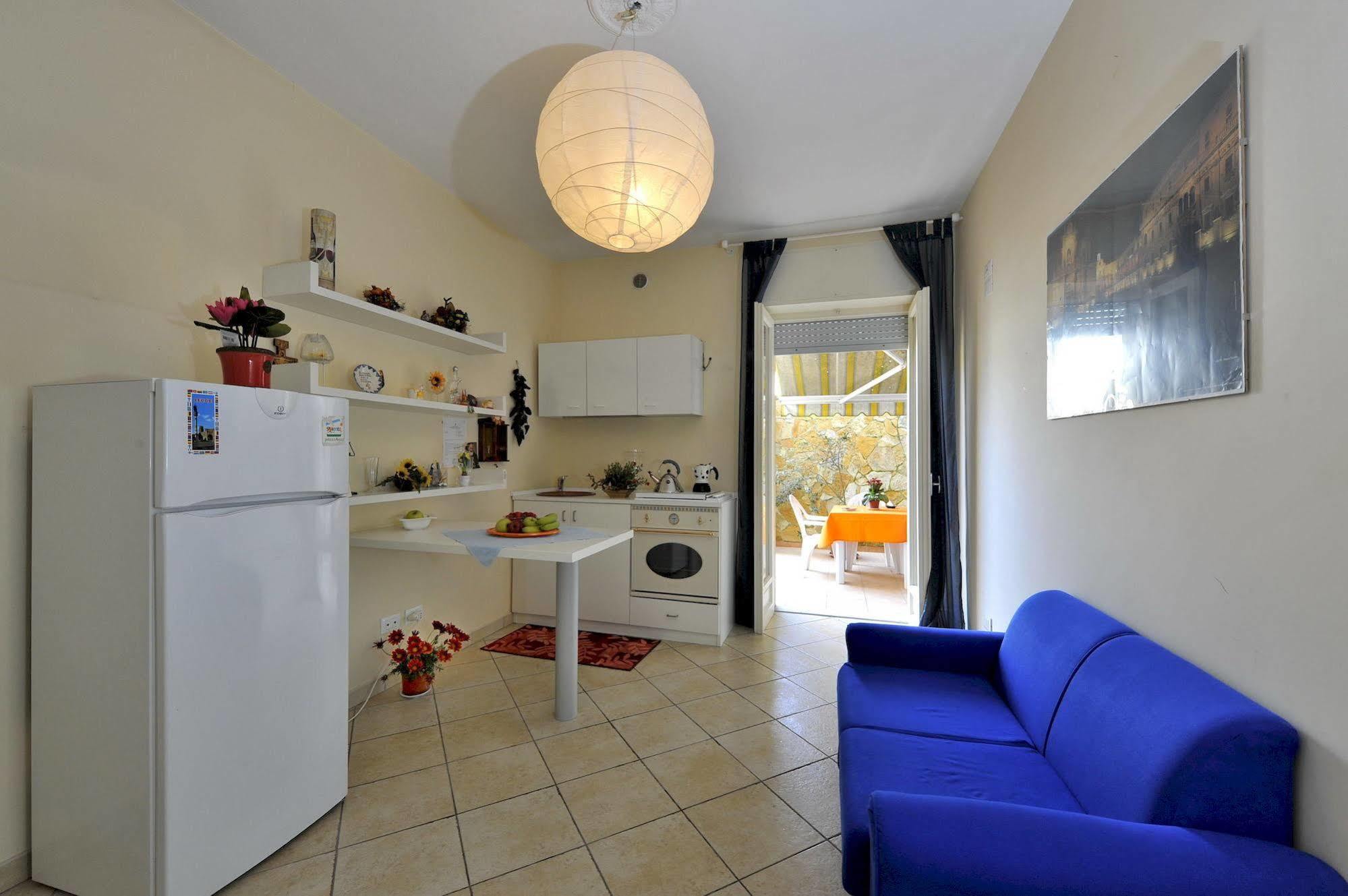 Barocco.Oberdan Bed and Breakfast Λέτσε Εξωτερικό φωτογραφία